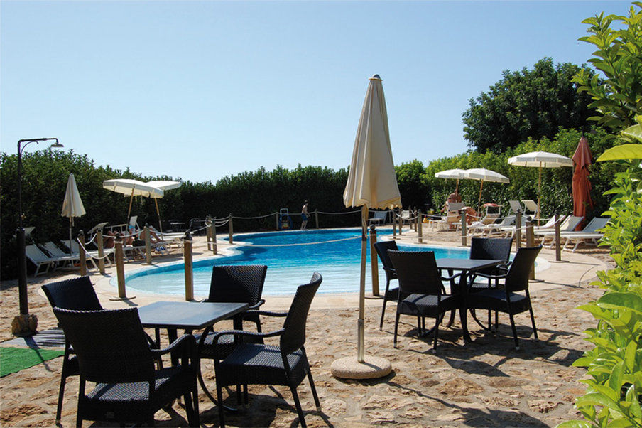 Charme Hotel Villa Principe Fitalia 法努撒 外观 照片